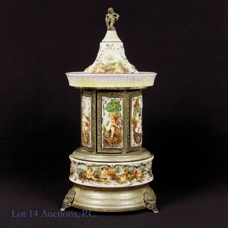 SIMO Reuge It Music Box Cigarette / Lipstick Disp.: SIMO, Made in Italy, Reuge music box cigarette or lipstick dispenser. Made in Italy. Music box and mechanism work. Plays "Love Story" and "Eidelweiss". 14.5" tall. Approximately 7" across the top. Som