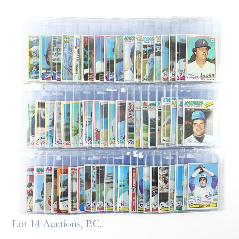 1970s & 1980s Topps Baseball Cards (99): Collection of 99 1970s and 1980s Topps baseball cards - mostly from 1977, 1978, 1979, and 1981. Condition varies.
