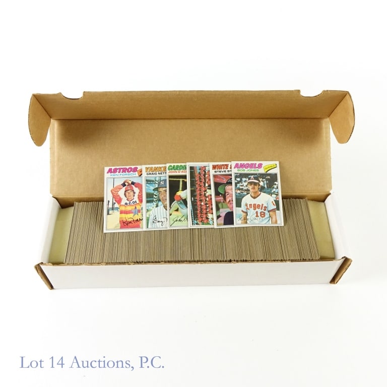 1977 Topps MLB Baseball Card Set (Full) (660/660): 1977 Topps MLB Baseball Trading Card Set (Full Set / Complete Set) (660 of 660 Cards) (660 Cards Total). Just to be clear this set is 100% complete and is not missing any cards. It also features compl