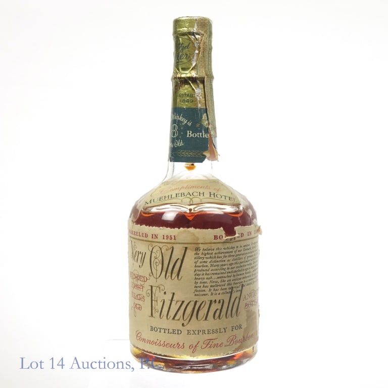 1959 Very Old Fitz 8 Yr BIB Bourbon Stitzel 1/2 Pt*, Bottled for Muehlbach Hotel,: Very Old Fitzgerald 8 Year Bourbon, 100 Proof, 1/2 Pint, Bottled for Muehlbach Hotel, Stitzel-Weller, Bottled: 1959, Barreled: 1951*****Front label stained, tax strip completely torn through, foil sea