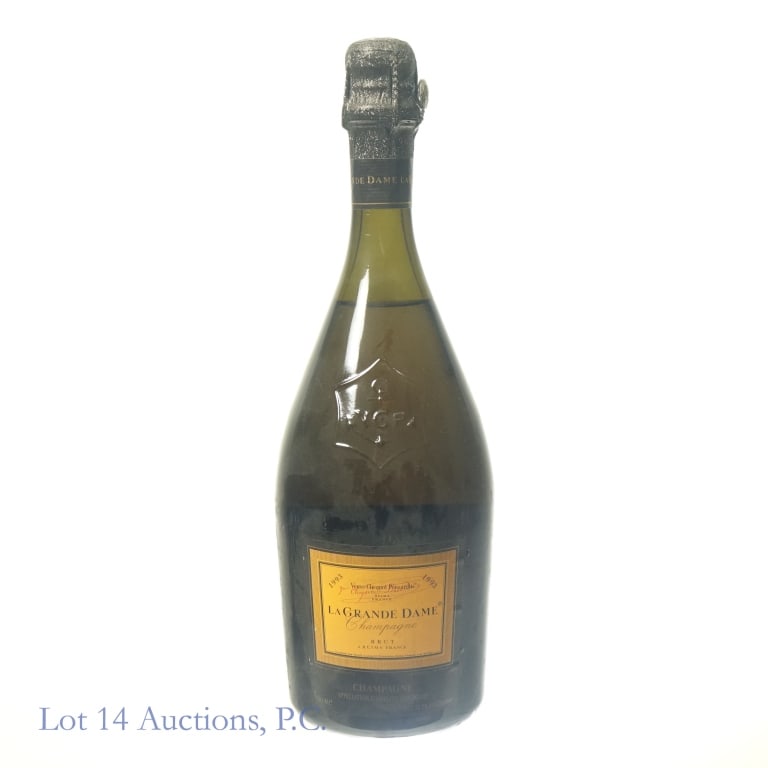 1993 Veuve Clicquot La Grande Dame Brut: 1993 Veuve Clicquot Ponsardin La Grande Dame Brut, 12.5% ABV, 750 ml. Box NOT included. Original owner stored wine in basement.