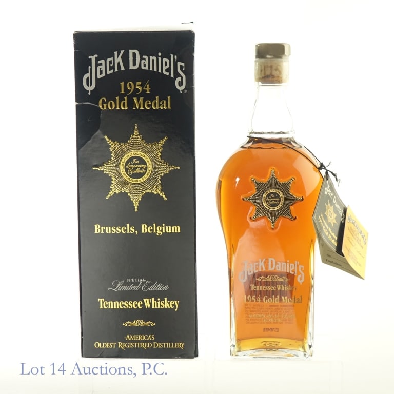 Jack Daniel's 1954 Gold Medal Tennessee Whiskey: Jack Daniel's 1954 Gold Medal Brussels, Belgium Tennessee Whiskey, 90 Proof, 750 ml, Bottle #189983. Box included.