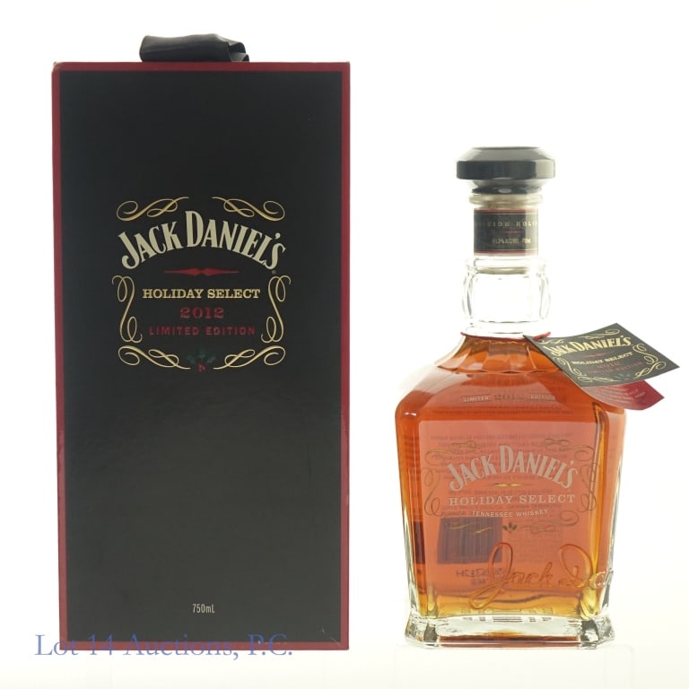 Jack Daniel's Holiday Select Tenn. Whiskey (2012): Jack Daniel's Holiday Select Tennessee Whiskey (2012), 90.4 Proof, 750 ml, Bottle #26061, Case included, slight dent in corner of case.