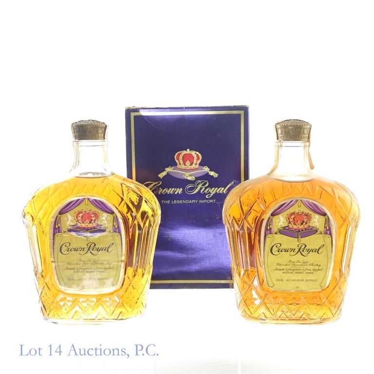 1976 & 1978 Crown Royal Canadian Whisky (2): 1-Crown Royal Fine De Luxe Blended Canadian Whisky, 80 Proof, 750 ml. Distilled: 1976. Minors tears to tax strip but overall in fair condition. Box included without bag. 2-Crown Royal Fine De Luxe Ble