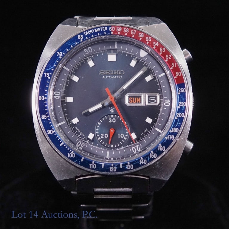 Seiko 6139b Pepsi Chronograph Watch: Seiko Blue Pogue 6139b Pepsi Chronograph Watch. 40mm, 17 jewels, stainless steel, original bracelet, day, date, automatic, blue and red rotating bezel. #701619 (October, 1977). #6139-6005. Light scuff