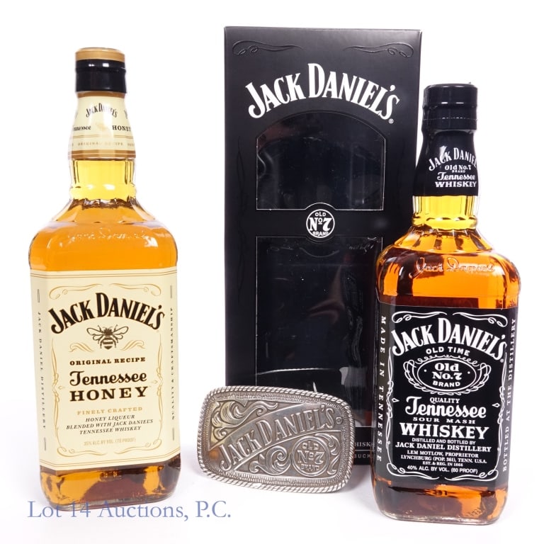 Jack Daniel's Whiskey Gift Set & Tenn. Honey (2): 2 bottles total in this lot. 1-Jack Daniel's Tennessee Whiskey, 80 Proof, 750 ml. Gift set includes a Jack Daniel's belt buckle along with box to house full set. 2-Jack Daniel's Tennessee Honey Liqueu