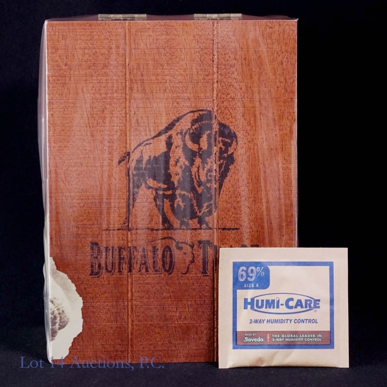 Buffalo Trace Robusto Cigars (20 Pack): Buffalo Trace Robusto Cigars, 5" x 49, Pack of 20, Wrapper: Ecuadorian Sumatra Filler: Dominican Piloto Cubano & Nicaraguan, Origin: Dominican Republic. Sealed in wooden case.