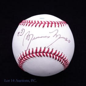 Minnie Minoso Signed Baseball