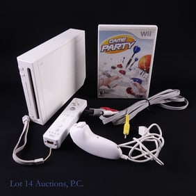 Wii Console, Game, Controllers