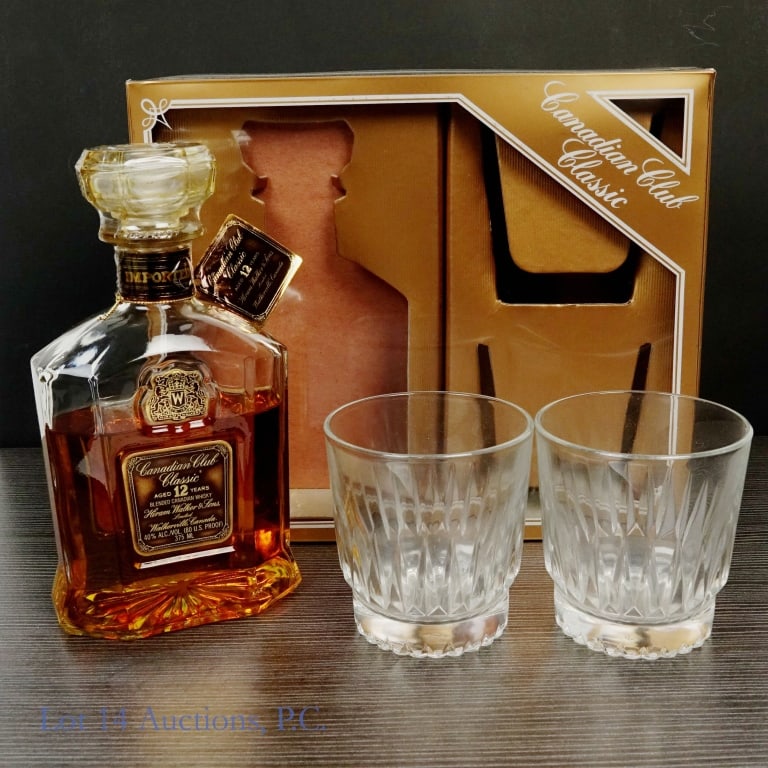 Can Club Classic 12 Yr Whisky Gift Set****LEAK: Canadian Club Classic 12 Year Blended Canadian Whisky, 80 Proof, 375 ml*****Very low fill, approximately 1" below shoulder and leaking heavily, may continue to leak if shipped, plastic seal is still i