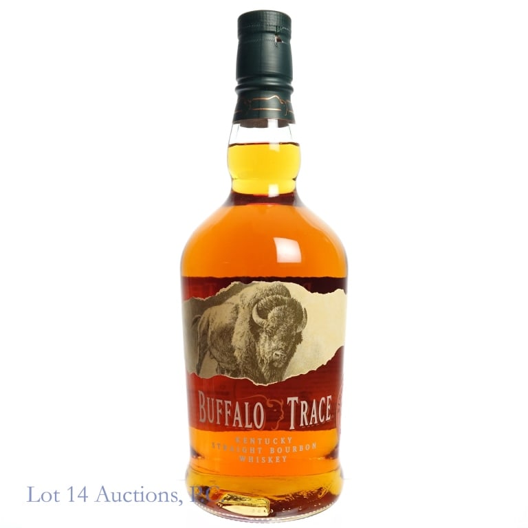 Buffalo Trace Bourbon Store Pick (2022): Buffalo Trace Bourbon (2022), 90 Proof, 750 ml, Top Valu Liquor Private Selection.
