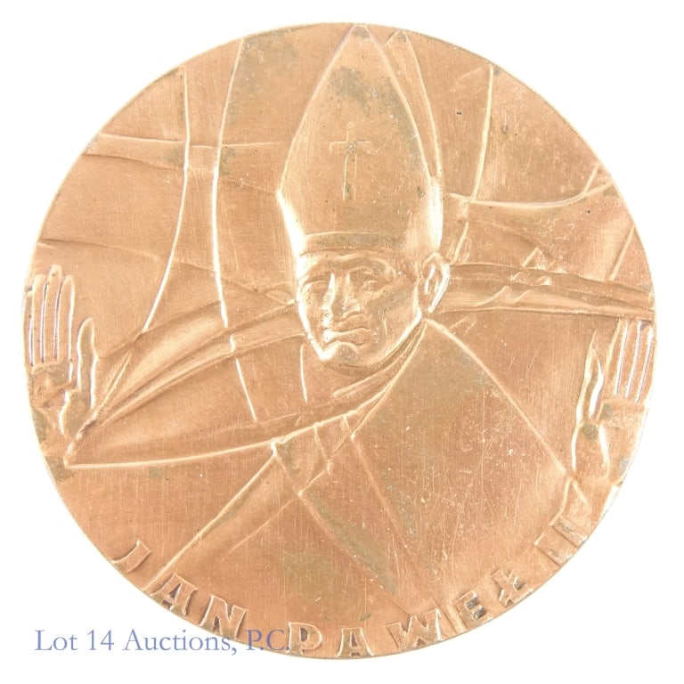 1979 Copper Pope John Paul II Poland Visit Medal: 1979 Pope John Paul II visit to Poland commemorative copper medal (Minted in Poland.) Design is a modernist style, by B. Chromy (?). Per consigner, medal is in UNC condition with bright original coppe