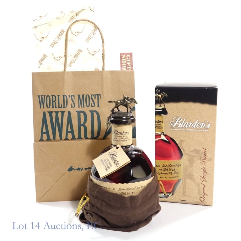 Blanton's Single Barrel Bourbon "O": Blanton's Single Barrel Bourbon, 93 Proof, 750 ml, Letter O, Dump Date: 02-09-23, Barrel #499, Bottle #211. Box and bag included. Buffalo Trace gift bag also included.