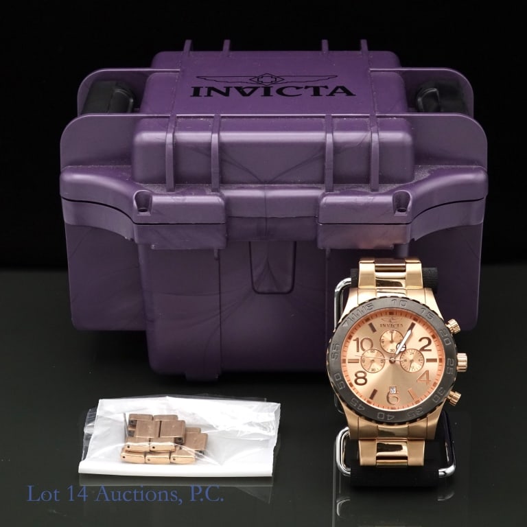 Invicta Specialty Watch 15161: Invicta Specialty Watch 15161. In original case with instruction packet. Watch running and keeping time. Appears new or almost new. Some scuffs on case. Case Size: 50mm. Case Material: Stainless Steel