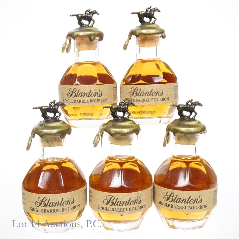 Blanton's Single Barrel Bourbon Mini (5): 5 minis total in this lot. Blanton's Single Barrel Bourbon Mini (2024), 93 Proof, 50 ml (x6). Small crack/chip in wax seal on one mini but intact and in fair condition overall. Other 4 minis in good c