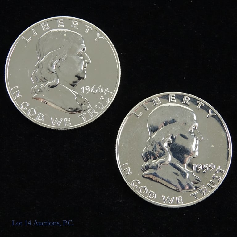 1959, 1960 USA Silver Prf Franklin 50c (GEM BU) -2: Two (2) USA silver proof Franklin half dollars (Philadelphia Mint). Designer John R. Sinnock. Per consigner grades GEM proof. Metal is 90% silver, weighs 12.50 grams each and measures 30.6 mm. Greyshe