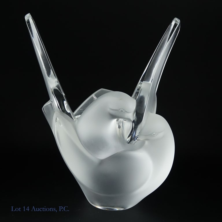 Lalique "Silvie" Crystal Lovebirds Vase: Vintage Lalique "Silvie" crystal vase depicting a lovebirds intertwined with extended wings, frosted glass made in France. Vase weighs approximately 5 Ib, 4 oz and is engraved indicating that it is La