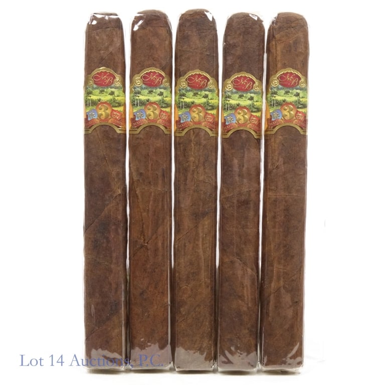 Oliva Master Blended 3 Churchill Cigars (5 Pack): Oliva Master Blended 3 Churchill Cigars, 7" x 50, Pack of 5, Wrapper: Broadleaf, USA, Origin: Nicaragua. Consignor stored these cigars since original purchase in a humidity-controlled humidor, and tra
