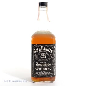1970s Jack Daniel's Tennessee Whiskey (4/5 Quart)