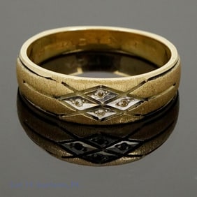 14K Y Gold & White Sapphire Wedding Band