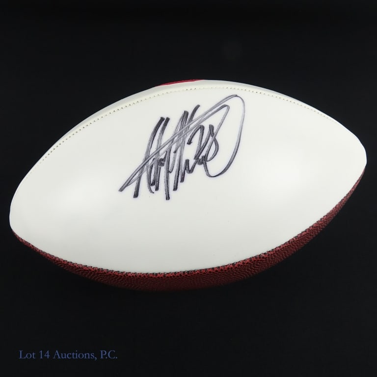 Adrian Peterson Signed Oklahoma Sooners Football: Adrian Peterson Autographed Oklahoma Sooners Football (Pinpoint COA). Please see images for details regarding condition.