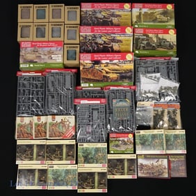 1/72 Plastic Miniatures and Accessories, NIB (+35)