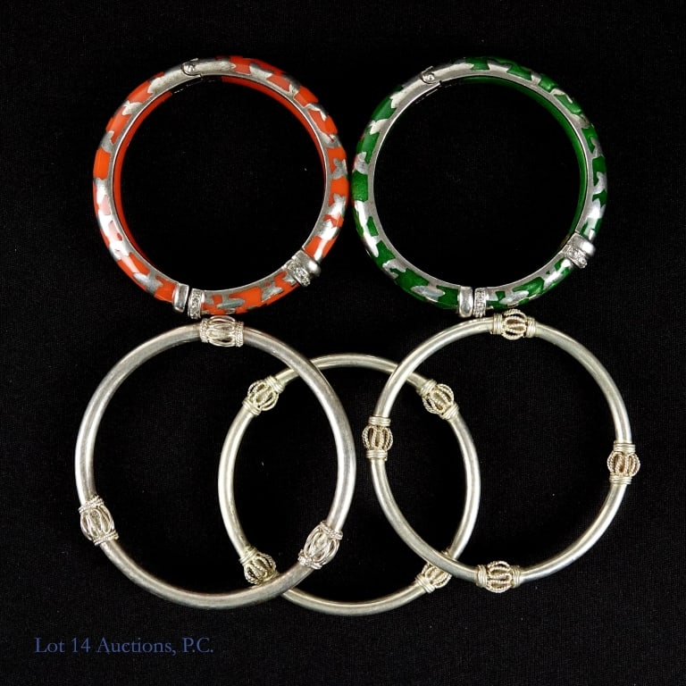 Sterling Bangles, Angelique de Paris (5): Sterling Bangles, Angelique de Paris (5). Five sterling silver bangles. All Sterling: 2- 188mm inner circumference, 1 - 216mm inner circumference; total weight - 1.169 ozt. Agelique de Paris resin and