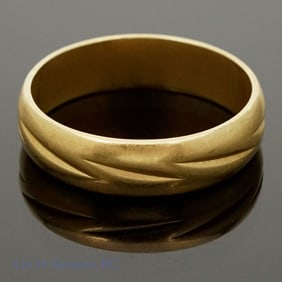 14K Y Gold Wedding Band