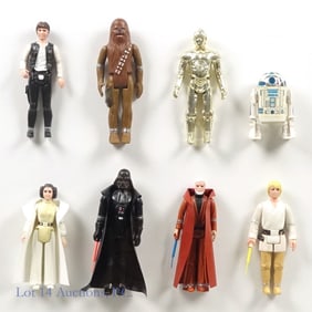 Framed 12 Back Star Wars Figures (8)