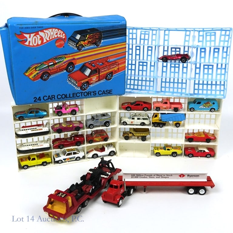 '75 Hot Wheels Case, Tri-Baby Redline, Cars (+20): 75 Hot Wheels Case, Tri-Baby Redline, Cars (+20). 1975 Hot Wheels car collectors case with 24 die cast vehicles, predominantly Matchbox and Hot Wheels from the 1970's including a1969 Hot Wheels Redlin