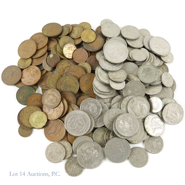 Various Mexico Coins (Over 3.1 Lbs.): Over 3.1 pounds of coins from Mexico. Excellent variety of denominations and dates. The predominately copper coins weighed about 1.3 lbs and the mostly nickel/copper coins weighed about 1.8 lbs. Weigh