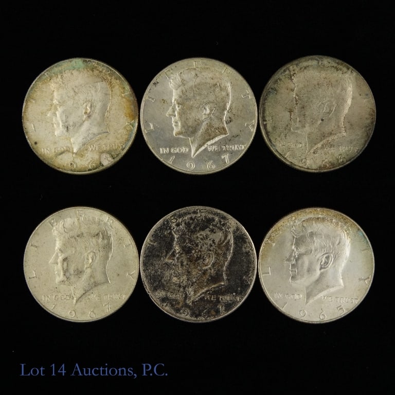1965 - 1968 USA 40%-Silver Kennedy 50c (6): Six (6)United States silver Kennedy half dollars as follows: ---1965; ---1967 (3); and ---1968-D. Metal is 40% silver (ASW = 0.887 troy ounces). *** Lot 14 Auctions is not a professional numismatic gr