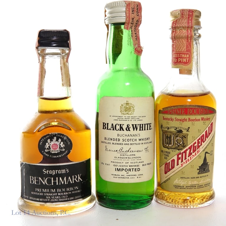 Old Fitzgerald, Seagram's, Black & White (3 Minis): Three (3) minis total in this lot. 1- Seagram's Benchmark Premium Bourbon, 6 yr old, 1/10 pint, 86 proof, tax strip has minor tear, but intact. 1- Old Fitzgerald Prime Kentucky Straight Bourbon Whiske