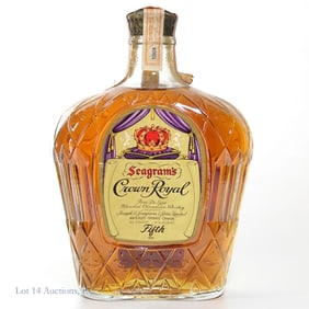 1964 Crown Royal Fine De Luxe Canadian Whisky