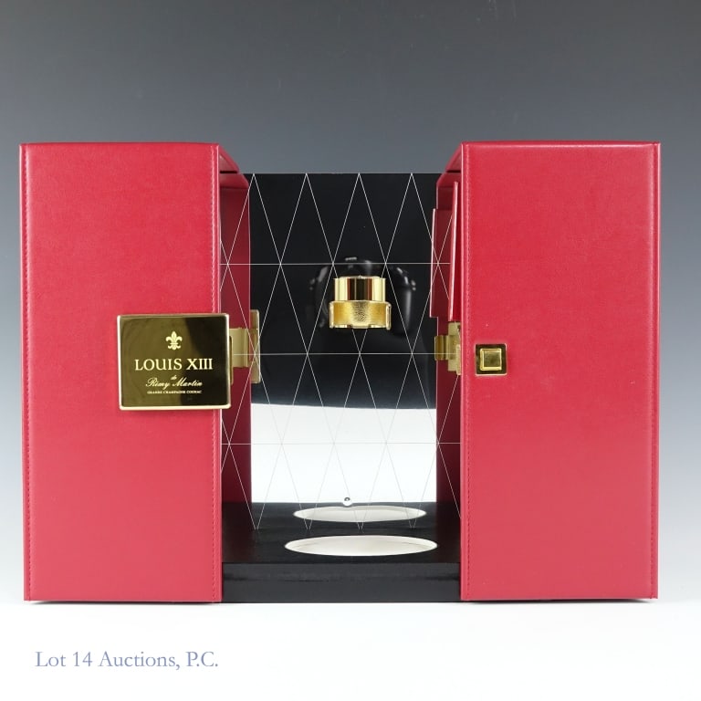 Remy Martin Louis XIII Cognac CASE ONLY NO BOTTLE: Louis XIII Decanter Case - NO decanter, NO Cognac. This is the original case for the Baccarat decanter and Louis XIII Cognac. Latches closed. Please see photos for condition.