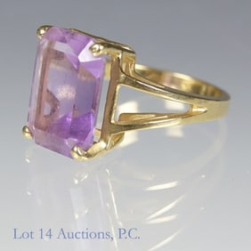 10k Yellow Gold Amethyst Cocktail Ring