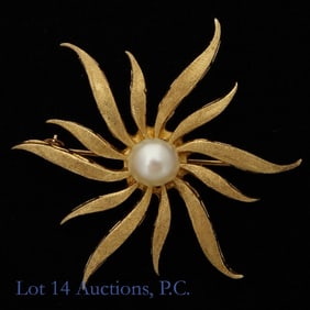 14k Yellow Gold Flower / Sun Pin Brooch