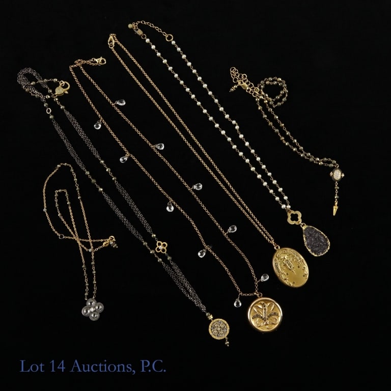 Vintage Fashion Jewelry Necklaces (6), Lockets (2): Six (6) Fashion jewelry necklaces, including two lockets. One locket is circular, approximately 1" diameter, and has an engraved initials. The second locket is oval, approximately 1.25" x 1.5".