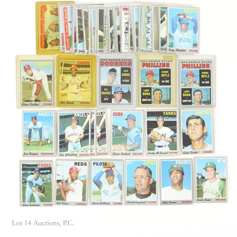 1970 Topps Baseball Cards (49 Carlton Brock): 49 cards from the 1970 Topps baseball card set. A couple of duplicates. condition varies, but some are nice. Highlights: #220 Steve Carlton (busted corners, rough edges) *** #30 Lou Brock (writing on 