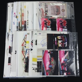 Chicago Blackhawks Signed Pictures (36 + 1)