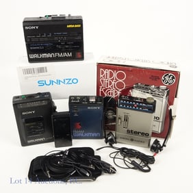 80's Sony Walkman Lot, GE Radio (5)