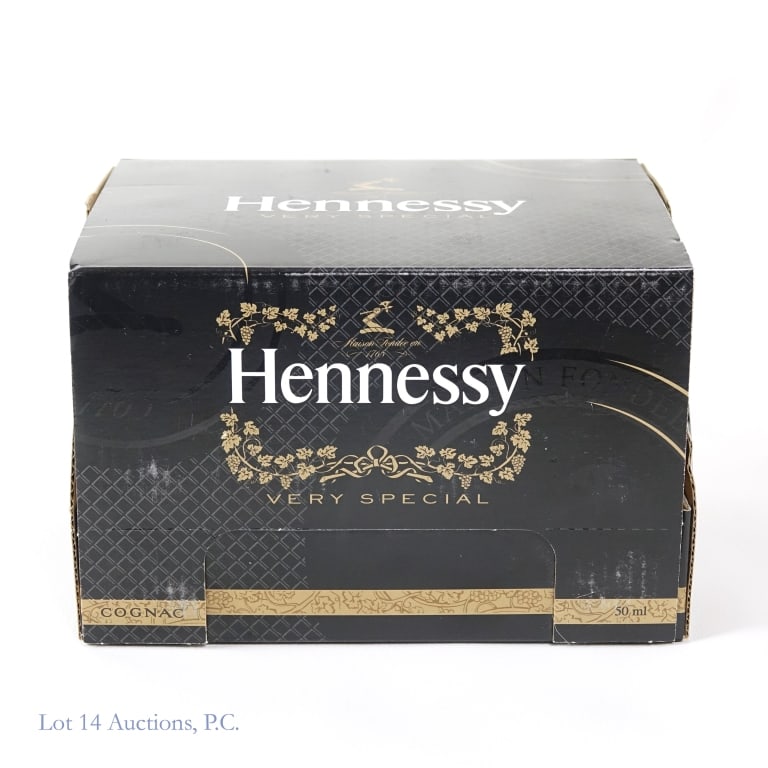 Hennessy Very Special Cognac Mini Bottles (12): Hennessy Very Special Cognac mini bottles, each bottle is 50 ml, 80 proof. The box is a little damaged but still included and intact.