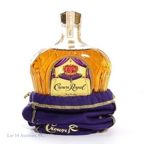 1974 Crown Royal Fine De Luxe Canadian Whisky