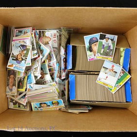 8.5 Pounds - 1970s Baseball Cards