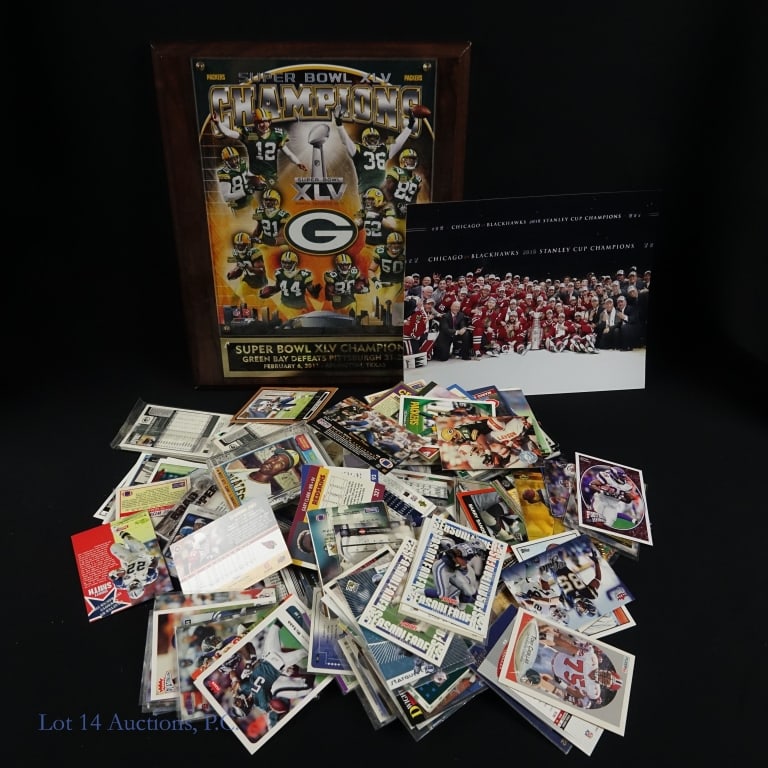 Football Cards Packers Plaque Autograph: Autographed & personalized black & white 8" x 10" photo of Green Bay Packers player Tony Mandarich. Comes in an envelope with a Green Bay Packers corporate address label - but no COA or other guarante