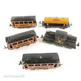 Pre War Lionel #252 Engine, Pullmans, Tanker (5)