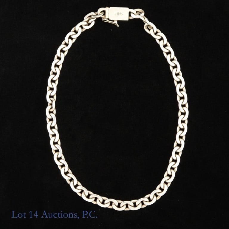 Sterling Silver Chain Necklace (166g): Sterling Silver chain link necklace. Weighs 166g/5.337ozt, and is approx. 22" long. Marked Mexico 925.