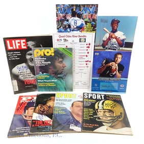Sports Autographs & Game Used Lineup Card