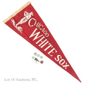 1950s / 1940s Chicago White Sox Pennant & Buttons