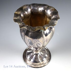 Battuto a Mano Silver Vase